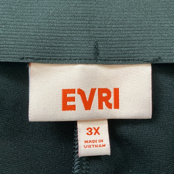 NWT EVRI Mid-Rise Black Tregging, Women’s size 3X - Picture 3 of 9